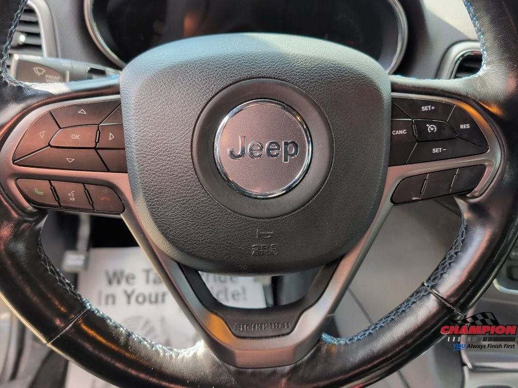 Used 2020 Jeep Grand Cherokee Laredo image 18