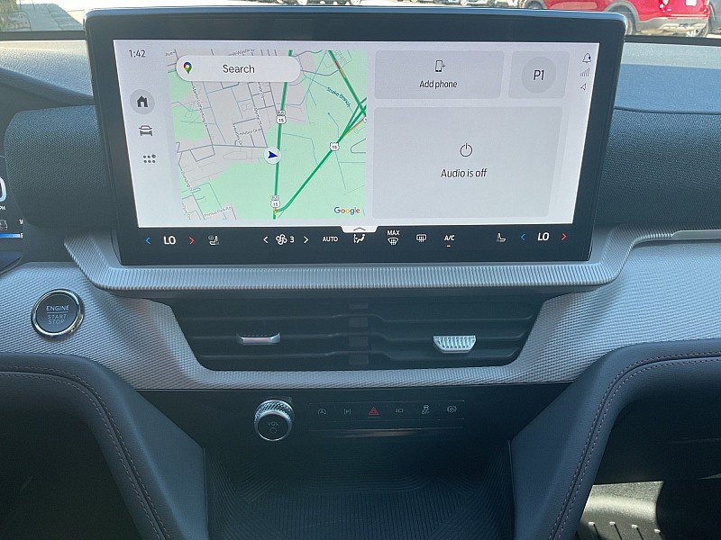 Used 2025 Ford Explorer ST image 44