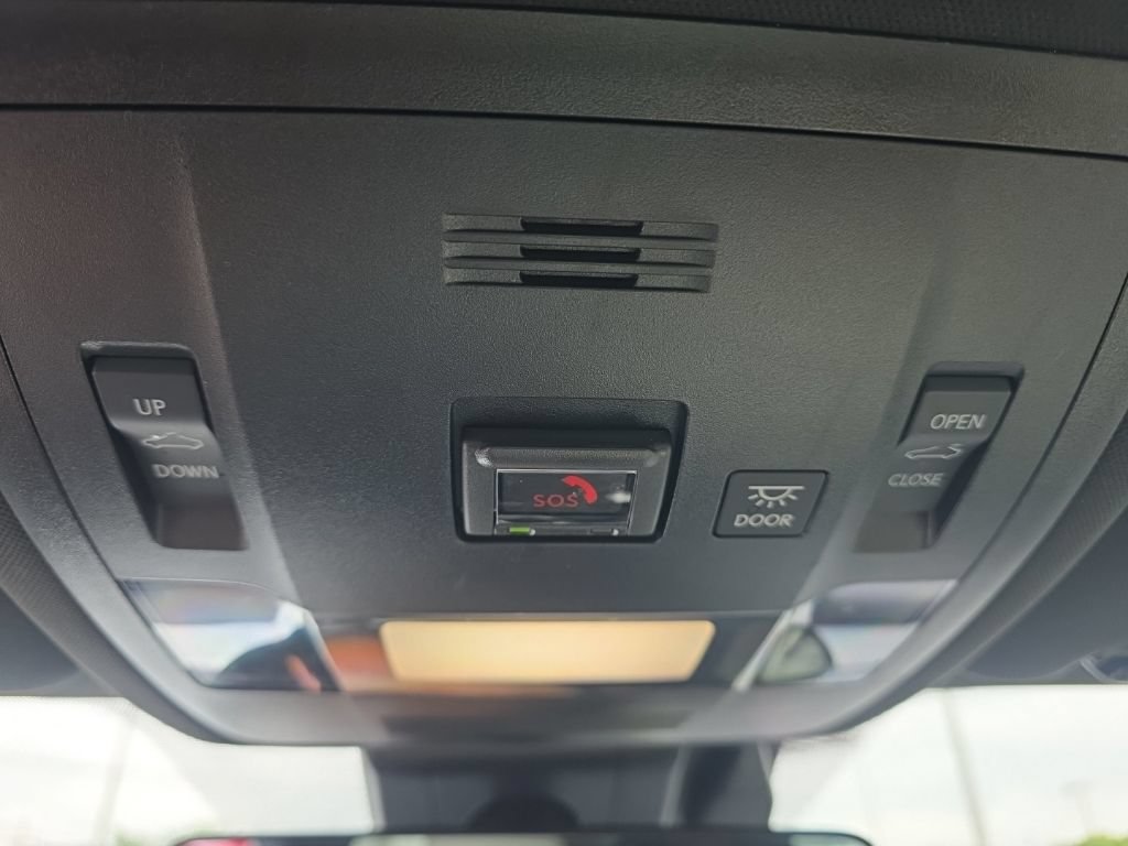 Used 2022 Lexus IS 350 F Sport AWD/4WD image 27