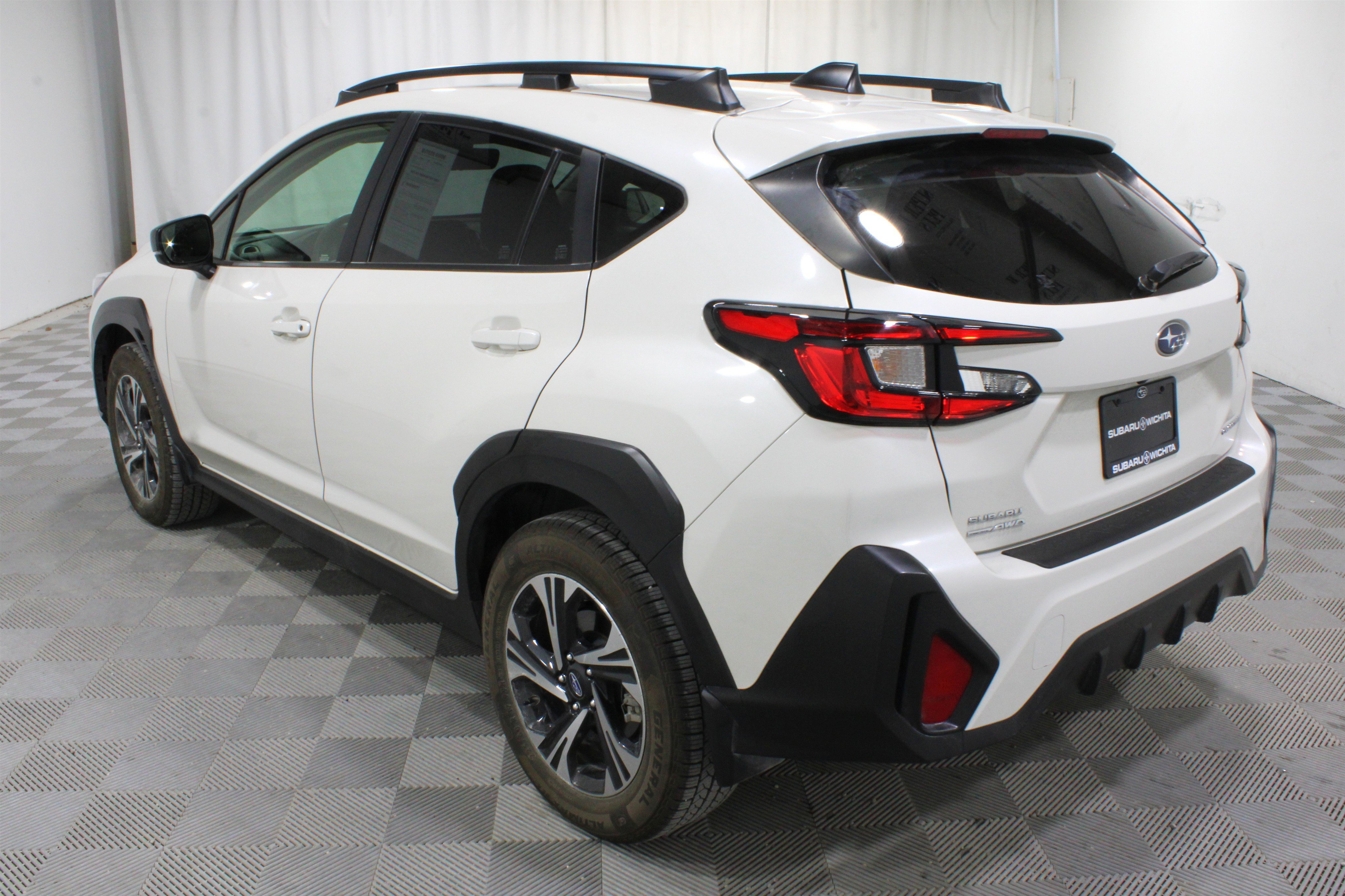 Used 2024 Subaru Crosstrek 2.0i Premium w/ Popular Package #3 AWD/4WD image 28