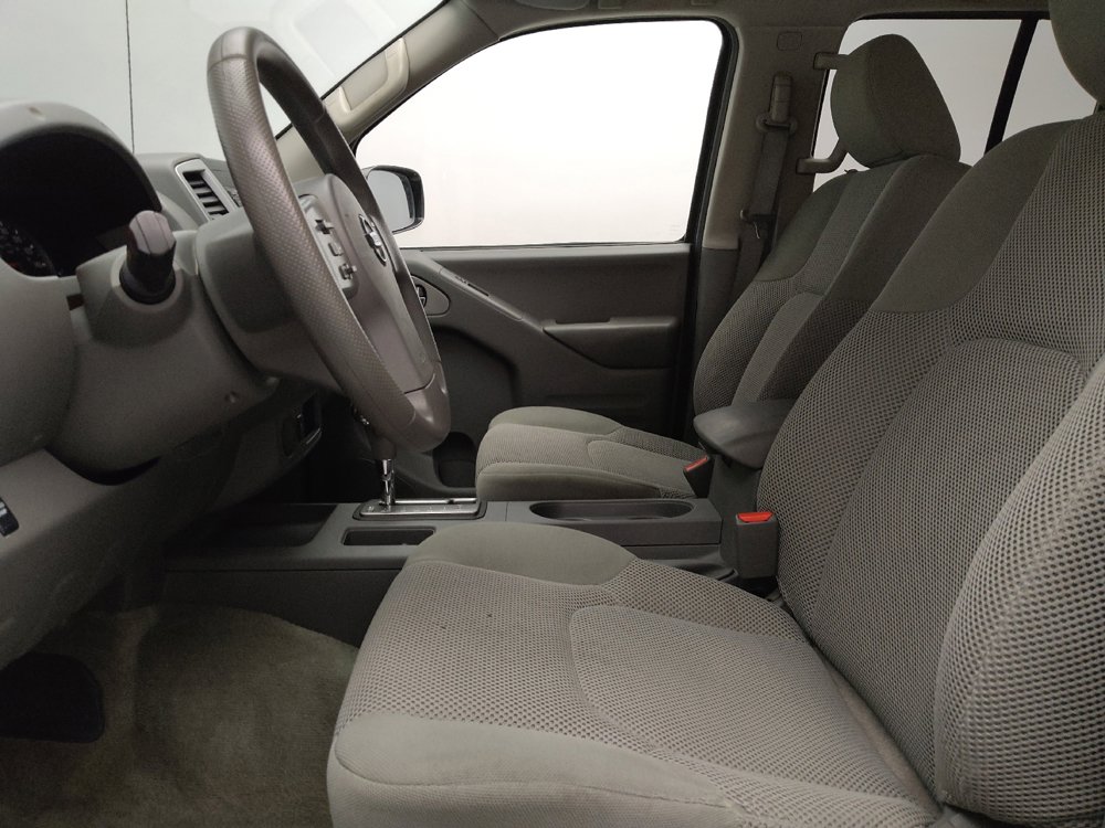 Used 2018 Nissan Frontier SV RWD image 17