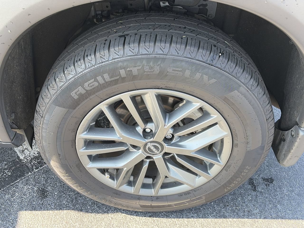 Used 2023 Nissan Rogue S FWD image 26