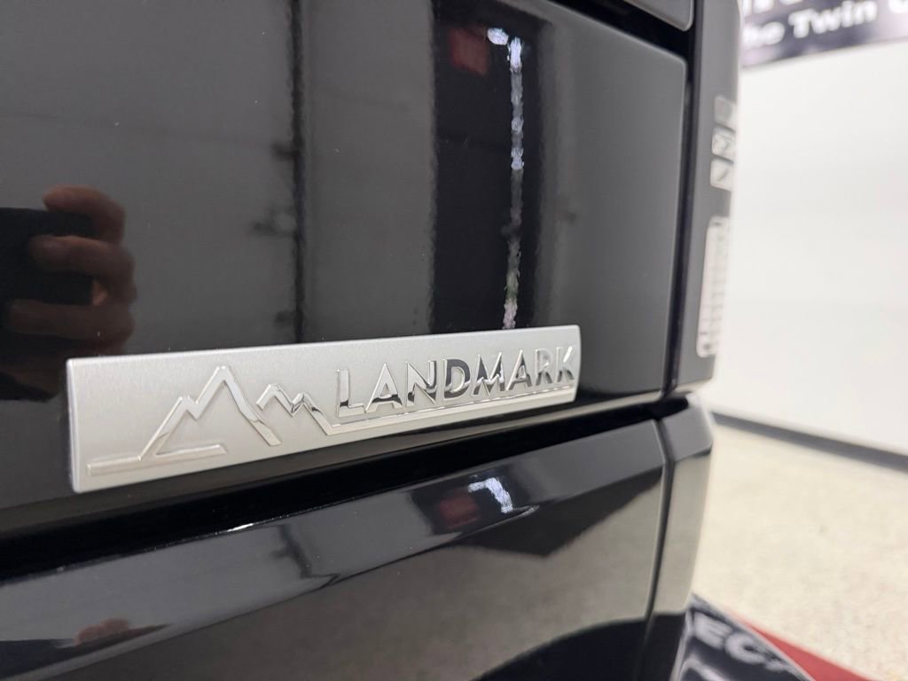 Used 2016 Land Rover LR4 HSE LUX AWD/4WD image 20