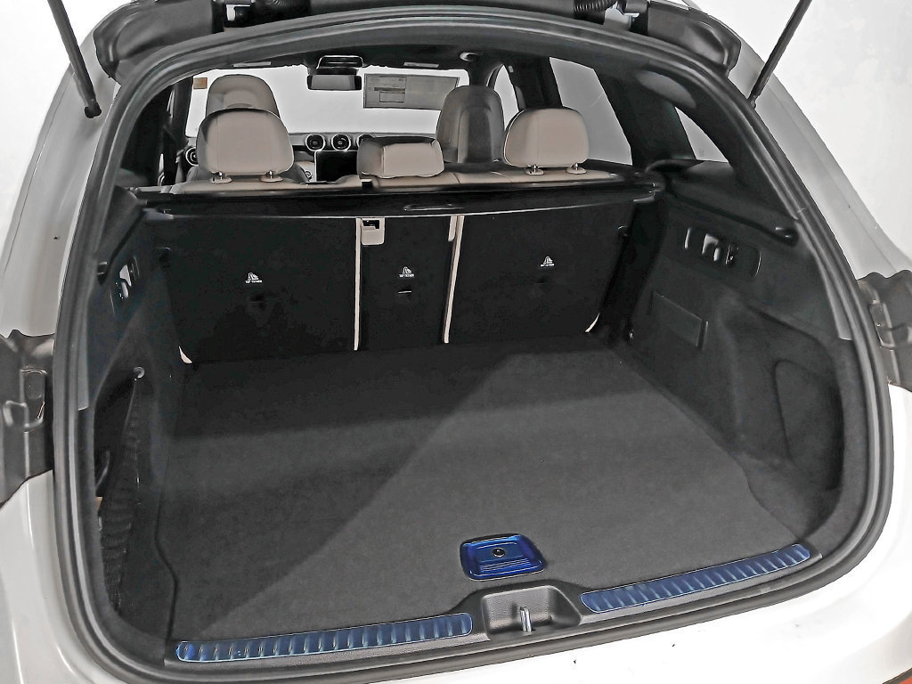 New 2026 Mercedes-Benz GLC 300 4MATIC image 8