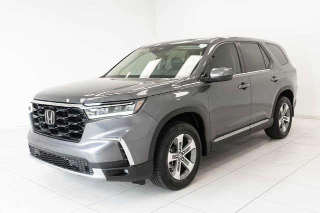 Used 2025 Honda Pilot EX-L image 6