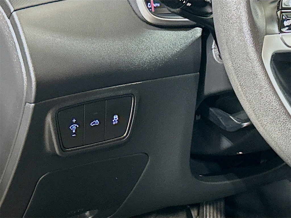 Used 2023 Hyundai Santa Cruz SEL image 8