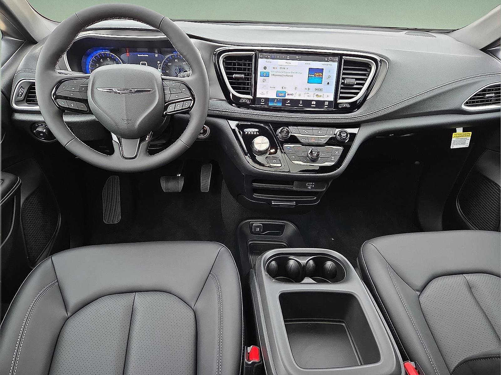 New 2026 Chrysler Pacifica Select w/ S Appearance Package FWD image 12