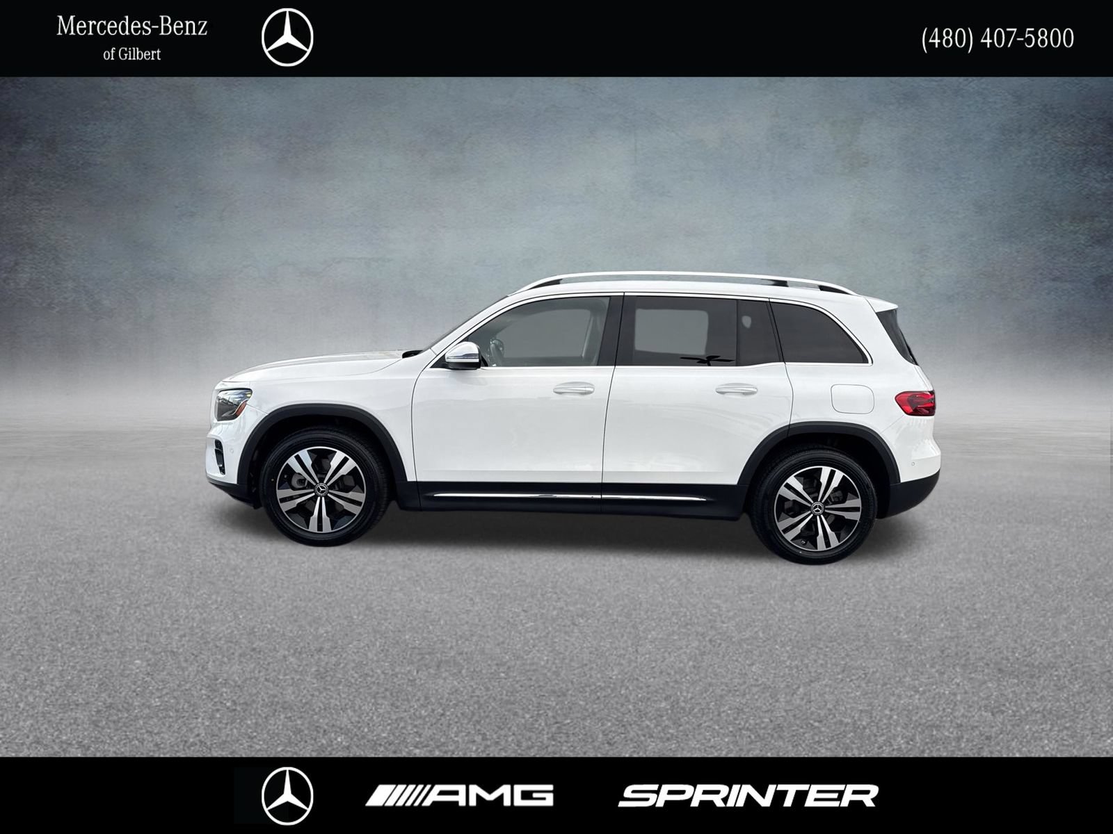 Used 2024 Mercedes-Benz GLB 250 image 3