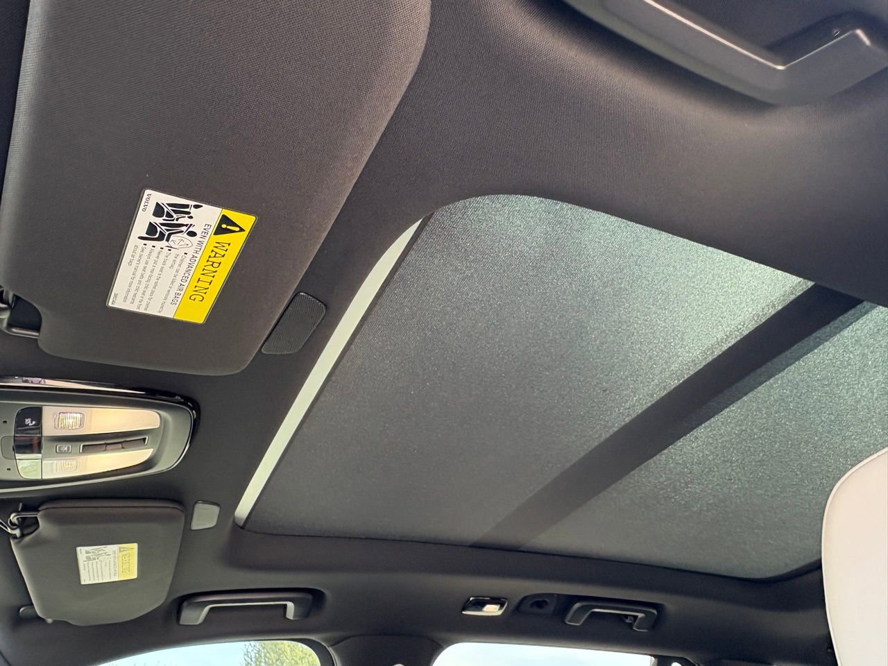 New 2026 Volvo XC90 T8 Core w/ Protection Package Premier image 22