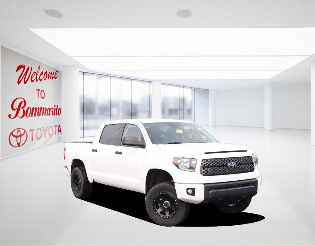Used 2021 Toyota Tundra SR5 w/ SX Package image 2