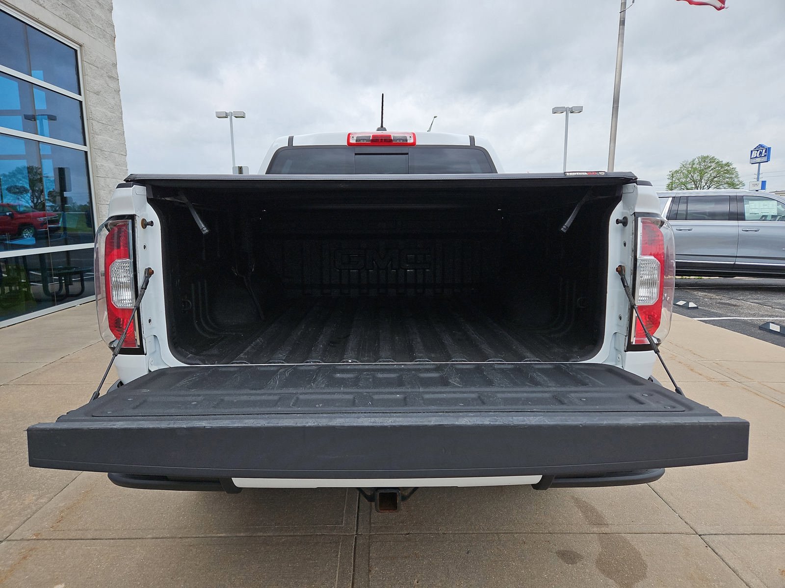 Used 2019 GMC Canyon All Terrain w/ Trailering Package AWD/4WD image 18