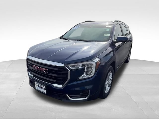 Certified 2022 GMC Terrain SLE w/ Driver Convenience Package FWD image 2