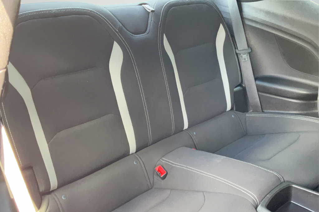 Certified 2018 Chevrolet Camaro LT RWD image 20