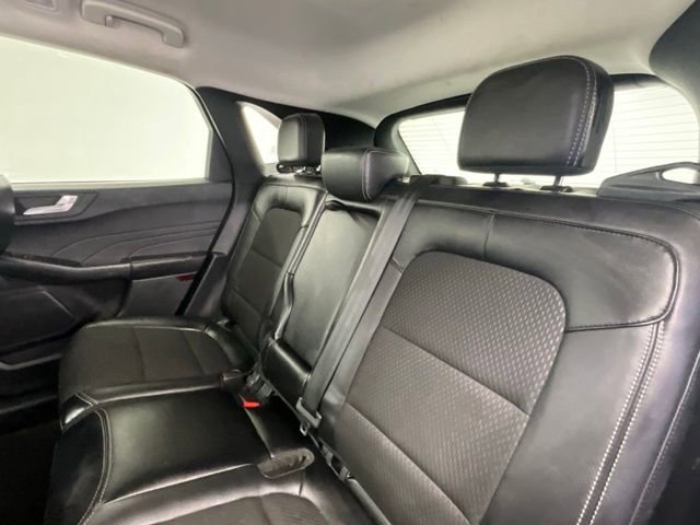Used 2025 Ford Escape SE FWD image 7
