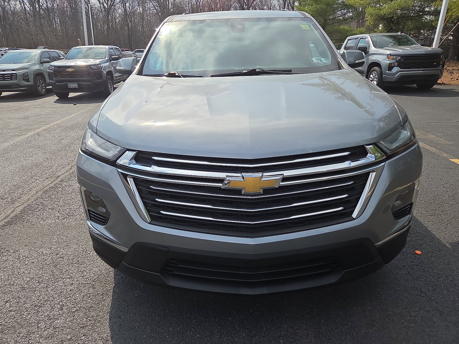 Used 2023 Chevrolet Traverse LT AWD/4WD image 8