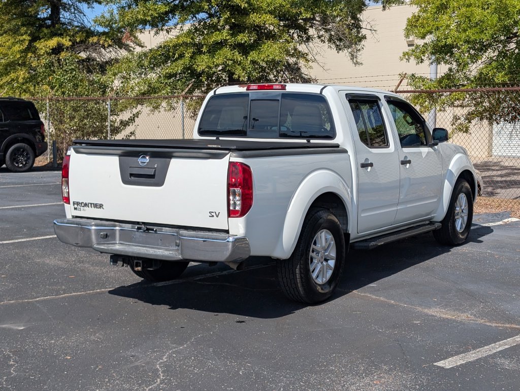 Used 2015 Nissan Frontier SV RWD image 6