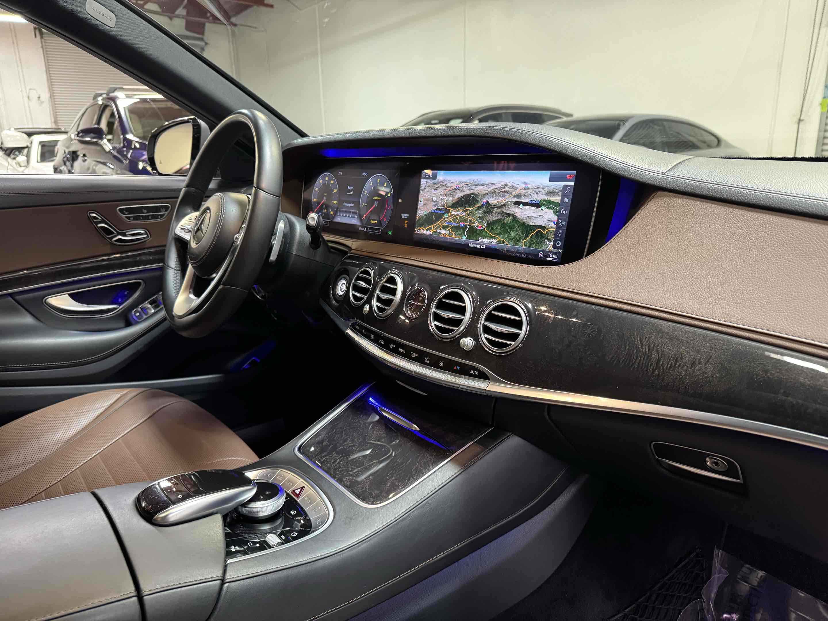 Used 2018 Mercedes-Benz S 560 Sedan image 28