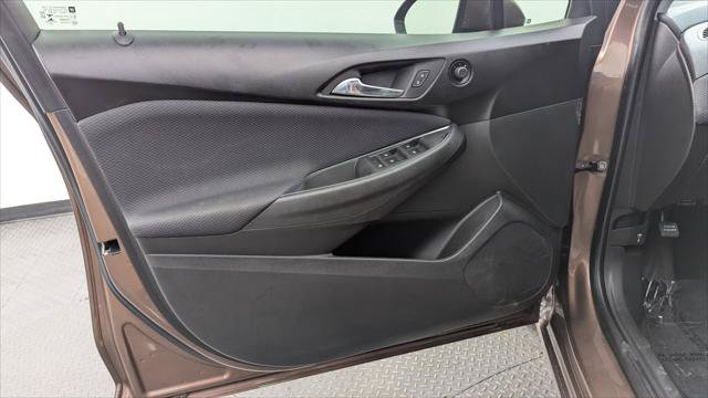 Used 2019 Chevrolet Cruze LS w/ LS Convenience Package FWD image 13
