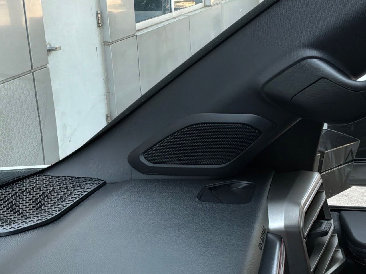 New 2026 Toyota Sequoia Platinum AWD/4WD image 40
