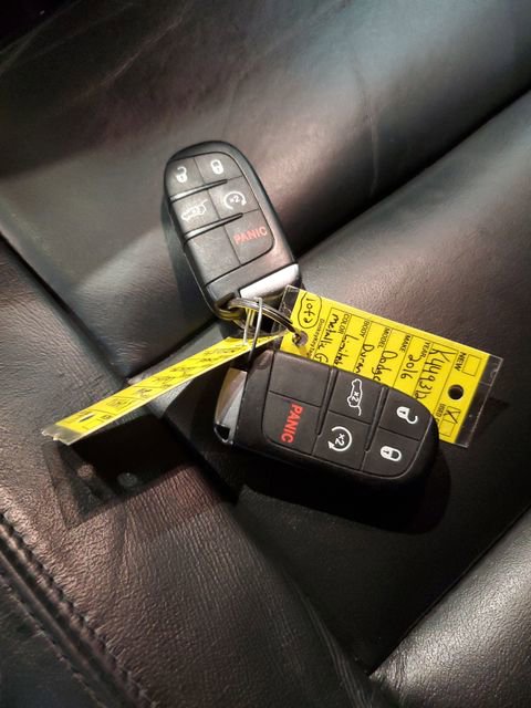 Used 2016 Dodge Durango Limited w/ Nav & Power Liftgate Group AWD/4WD image 30