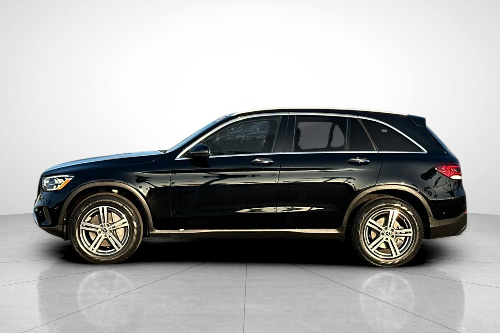 Certified 2022 Mercedes-Benz GLC 300 image 25