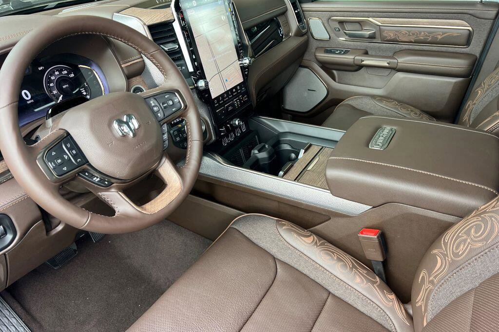 New 2026 RAM 1500 Limited w/ Off Road Group image 10