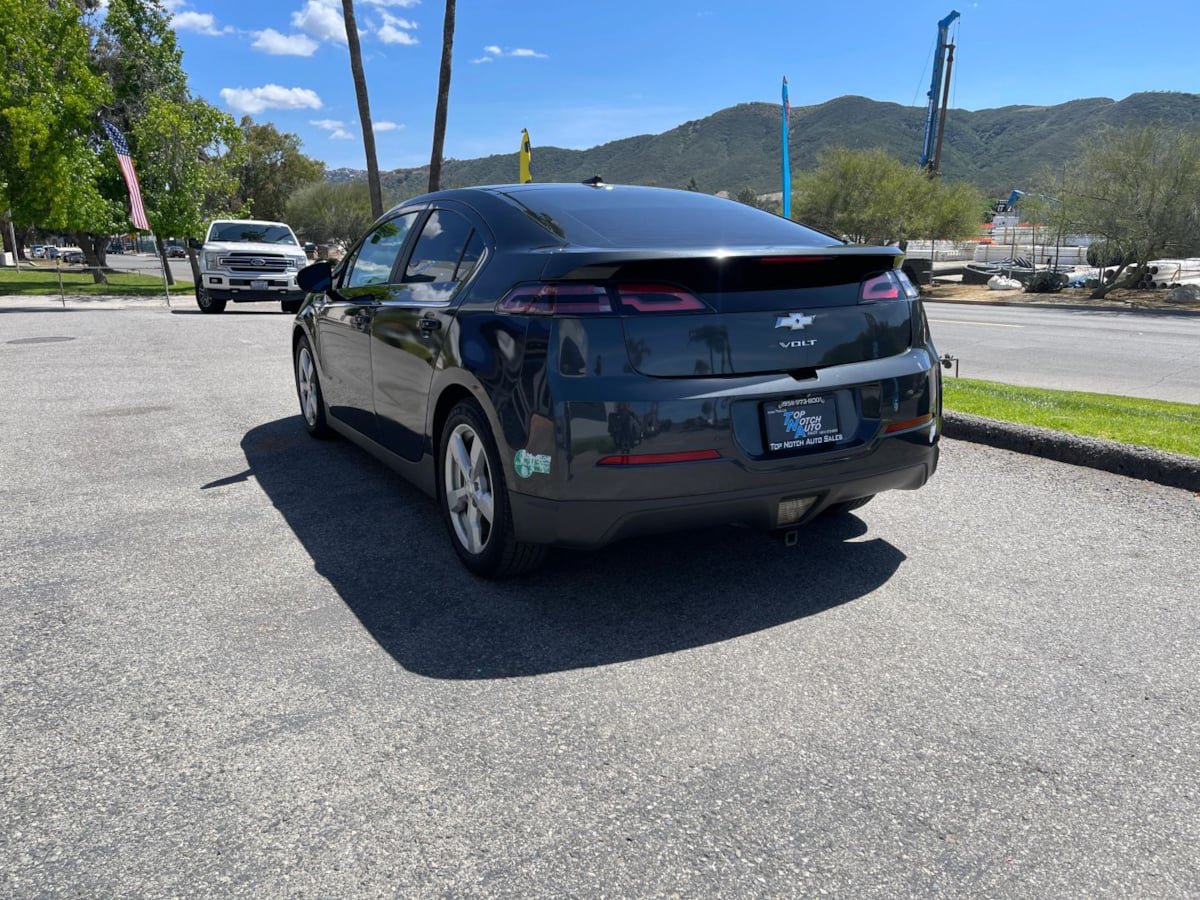 Used 2014 Chevrolet Volt w/ Enhanced Safety Package 1 FWD image 7
