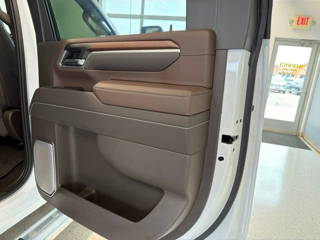New 2026 GMC Sierra 3500 Denali w/ Technology Package AWD/4WD image 48
