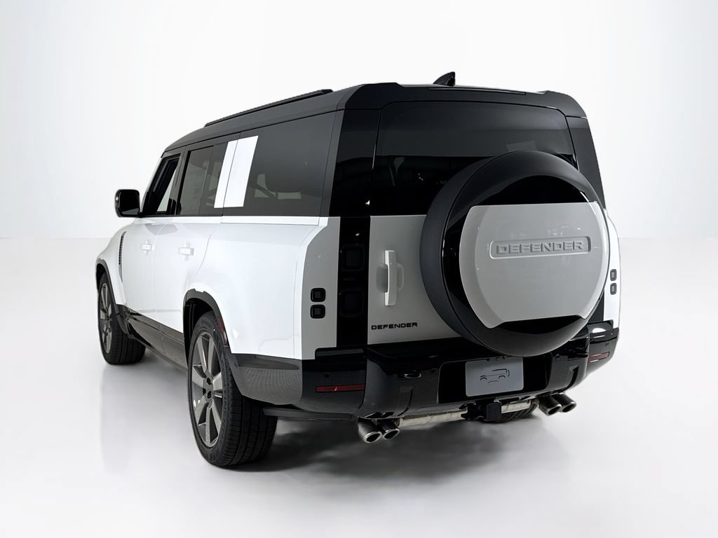 New 2026 Land Rover Defender 130 V8 AWD/4WD image 3