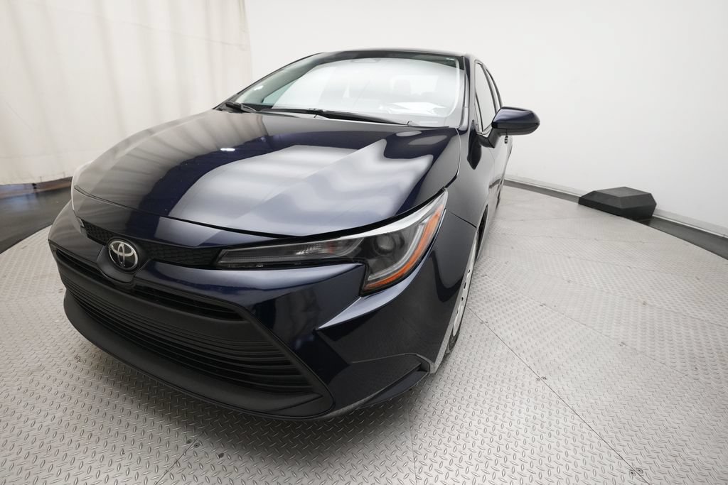 Used 2023 Toyota Corolla LE FWD image 12