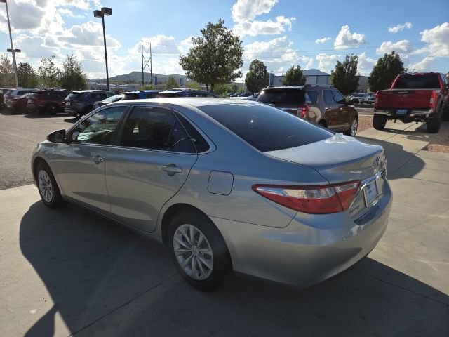 Used 2017 Toyota Camry LE FWD image 7