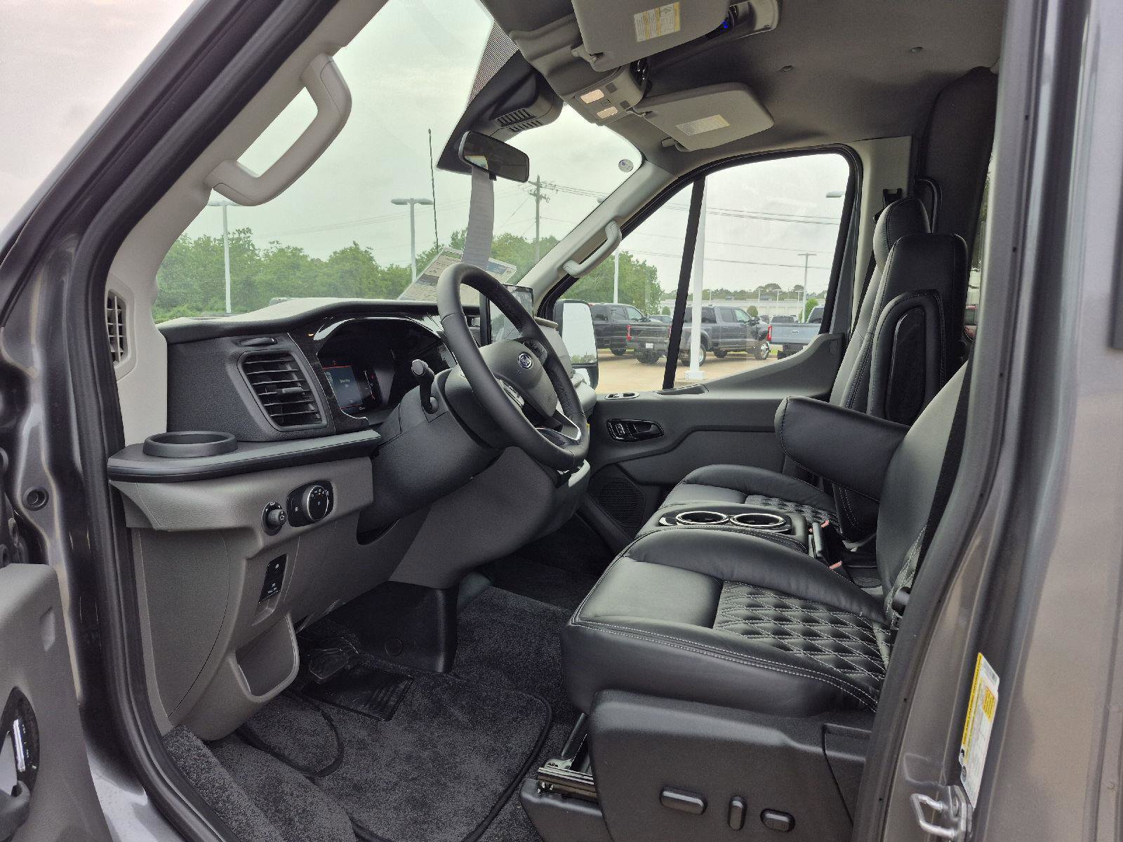 New 2026 Ford Transit 250 148 Medium Roof Extended AWD image 2
