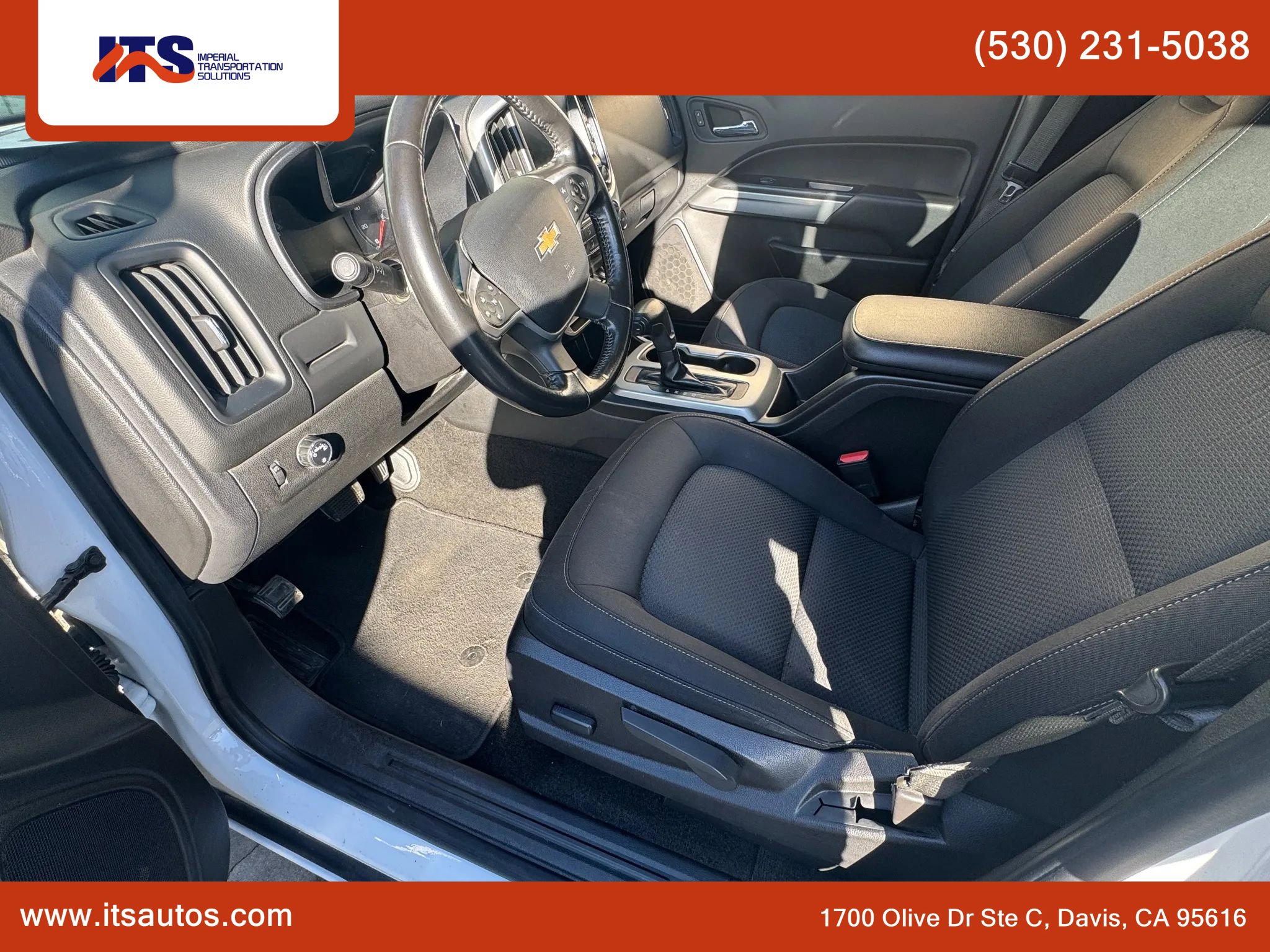 Used 2018 Chevrolet Colorado LT w/ Safety Package RWD image 9