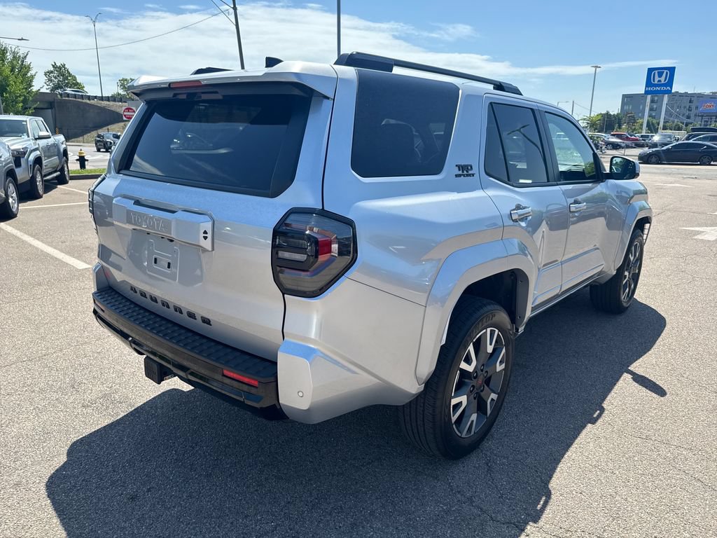 Used 2025 Toyota 4Runner TRD Sport AWD/4WD image 8
