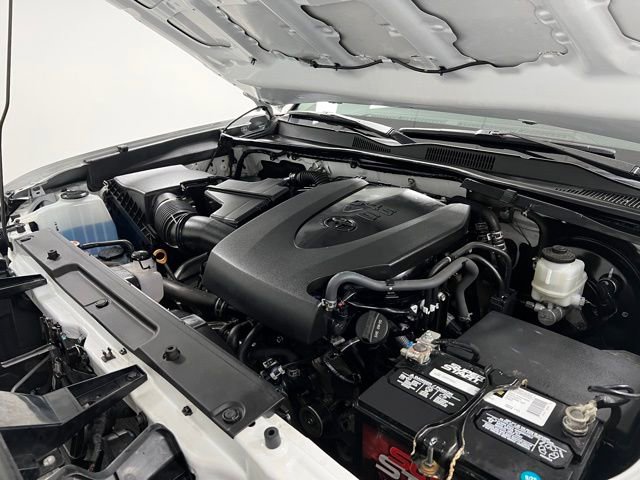 Used 2020 Toyota Tacoma SR AWD/4WD image 56