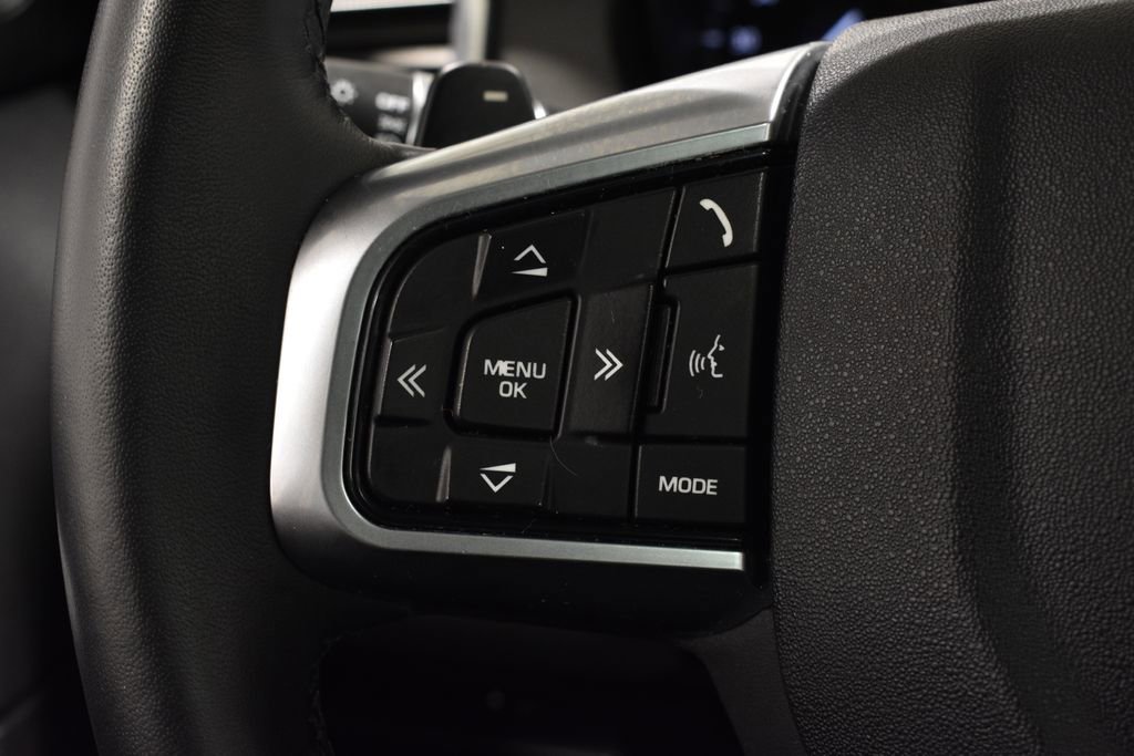 Used 2019 Land Rover Discovery Sport HSE image 19