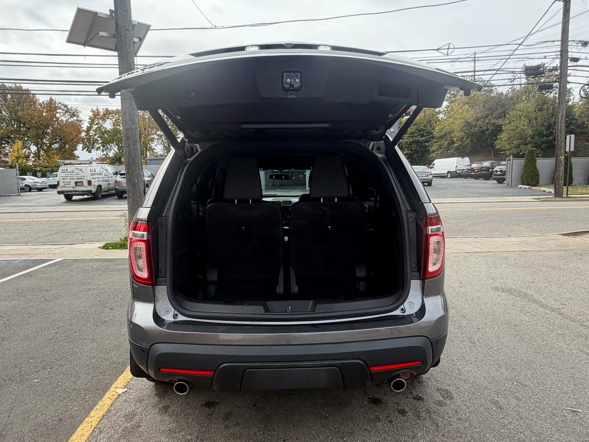 Used 2013 Ford Explorer Limited image 15