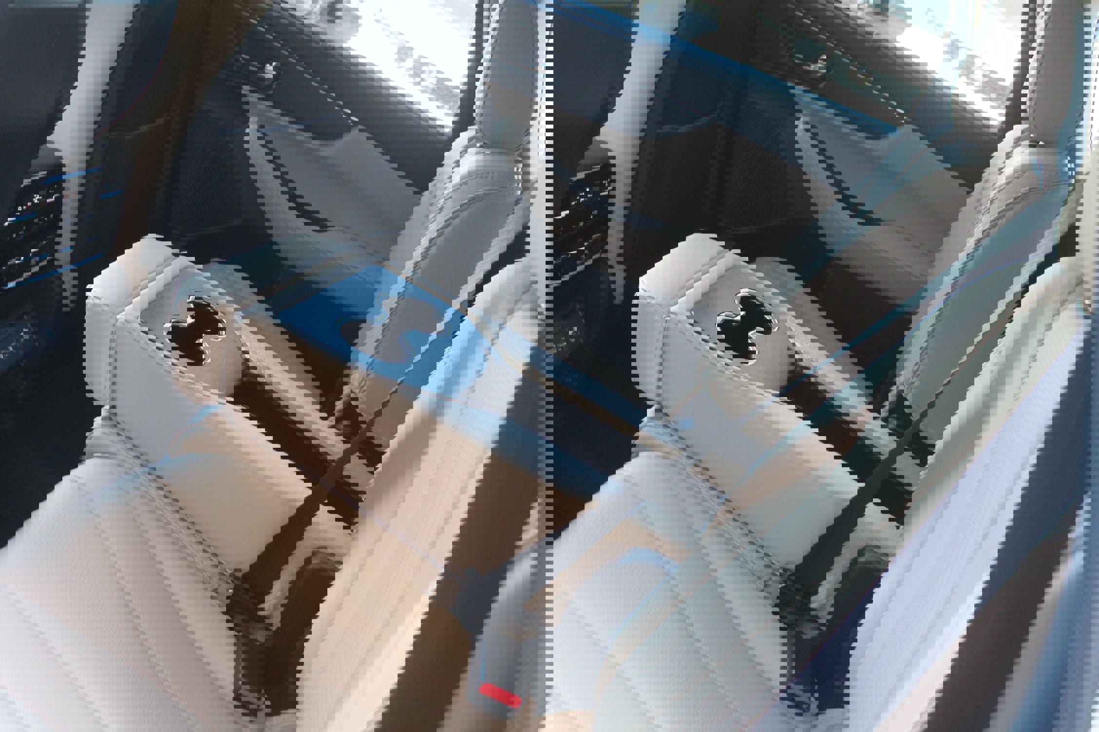 Used 2023 Acura MDX SH-AWD w/ Advance Package image 16