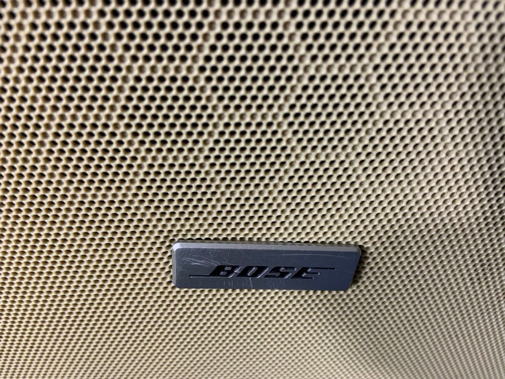 Used 2018 Cadillac XT5 Luxury w/ Driver Awareness Package FWD image 30