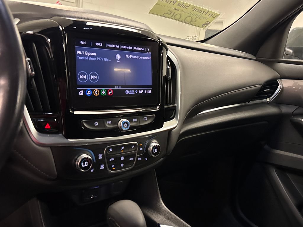 Used 2022 Chevrolet Traverse LT FWD image 37