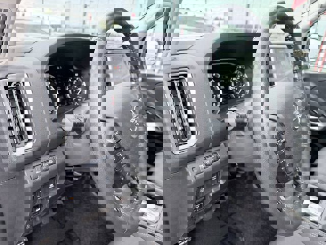 Certified 2025 Nissan Frontier SV w/ SV Convenience Package image 17