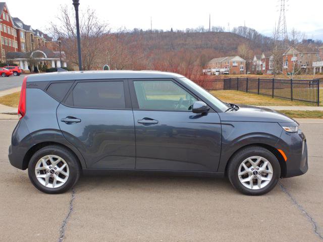 Used 2021 Kia Soul S image 9