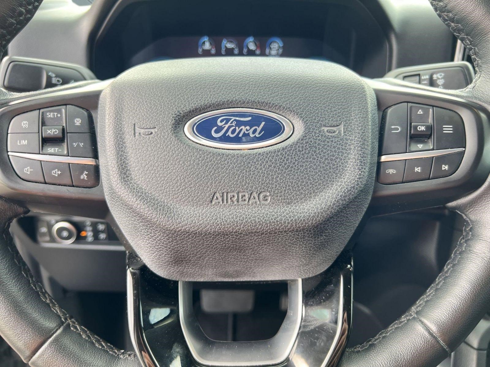 Used 2024 Ford Ranger Lariat w/ FX4 Off-Road Package image 17