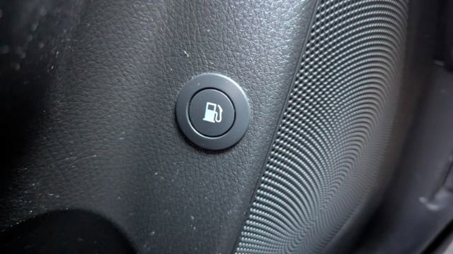 Used 2015 Kia Sorento LX image 37