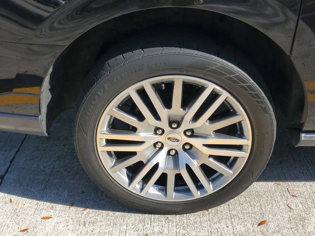 Used 2024 Ford Expedition Max Limited AWD/4WD image 7