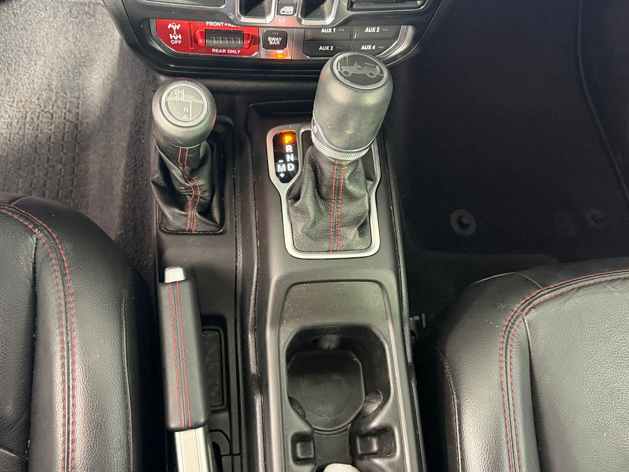Used 2018 Jeep Wrangler Unlimited Rubicon AWD/4WD image 14