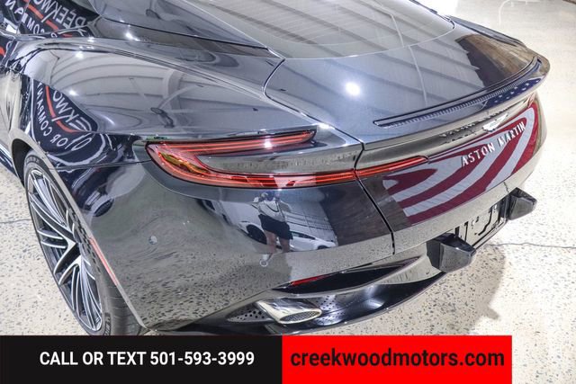 Used 2024 Aston Martin DB12 Coupe image 28