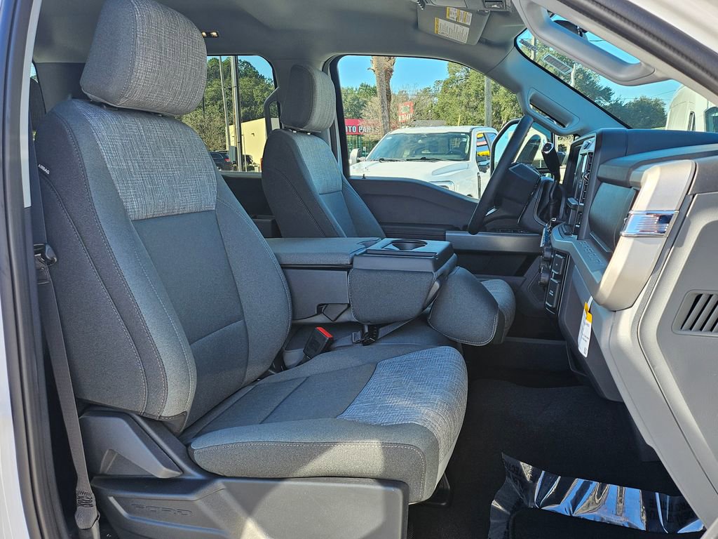 New 2026 Ford F250 XLT w/ FX4 Off-Road Package image 7