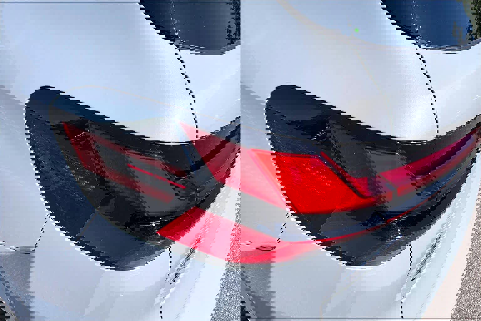 Certified 2024 BMW X5 xDrive40i w/ M Sport Package image 30