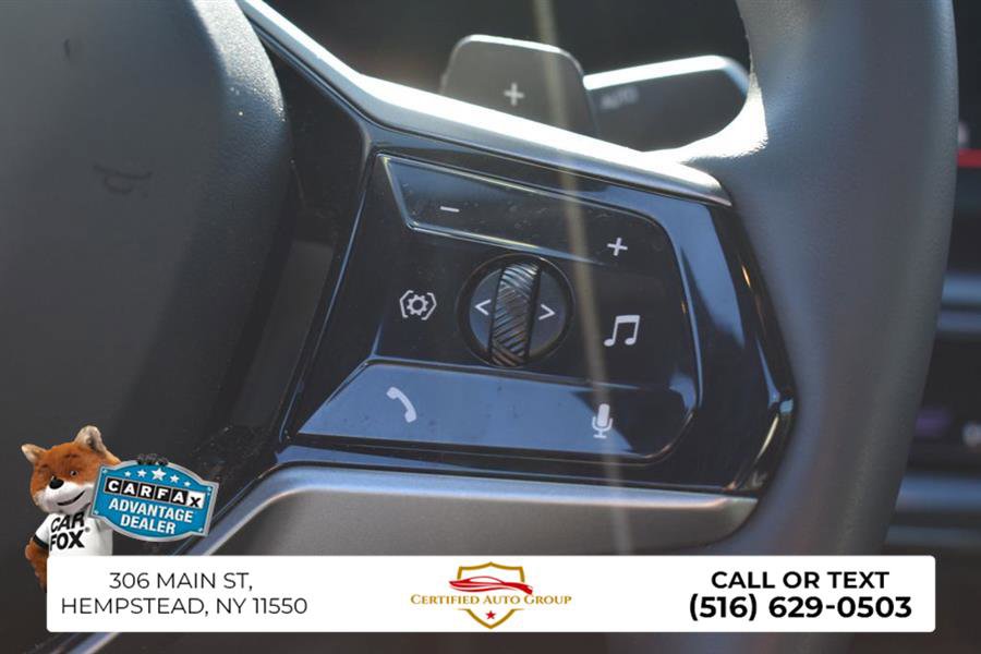 Used 2025 BMW 530i RWD image 17